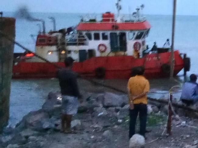 Kapal Bawa Cerobong PLTU Dikabarkan Hilang Kontak di Indramayu