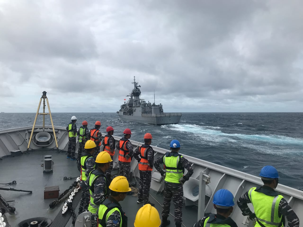 TNI AL Dan AL Australia Gelar Latihan Bersama DI Anambas