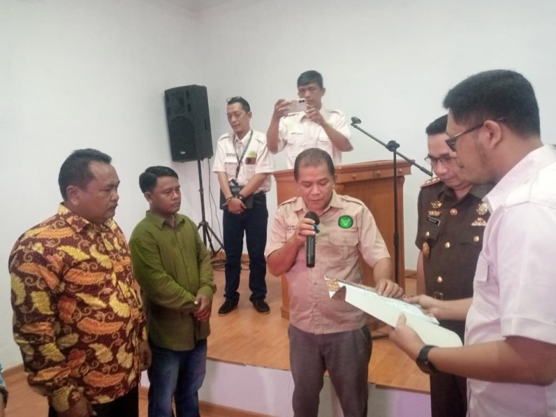 Didampingi Bobon Robiana SH MH, Ketua Forwaka Sumut Lantik Pengurus Forwaka Tanjungbalai Periode 2025–2027