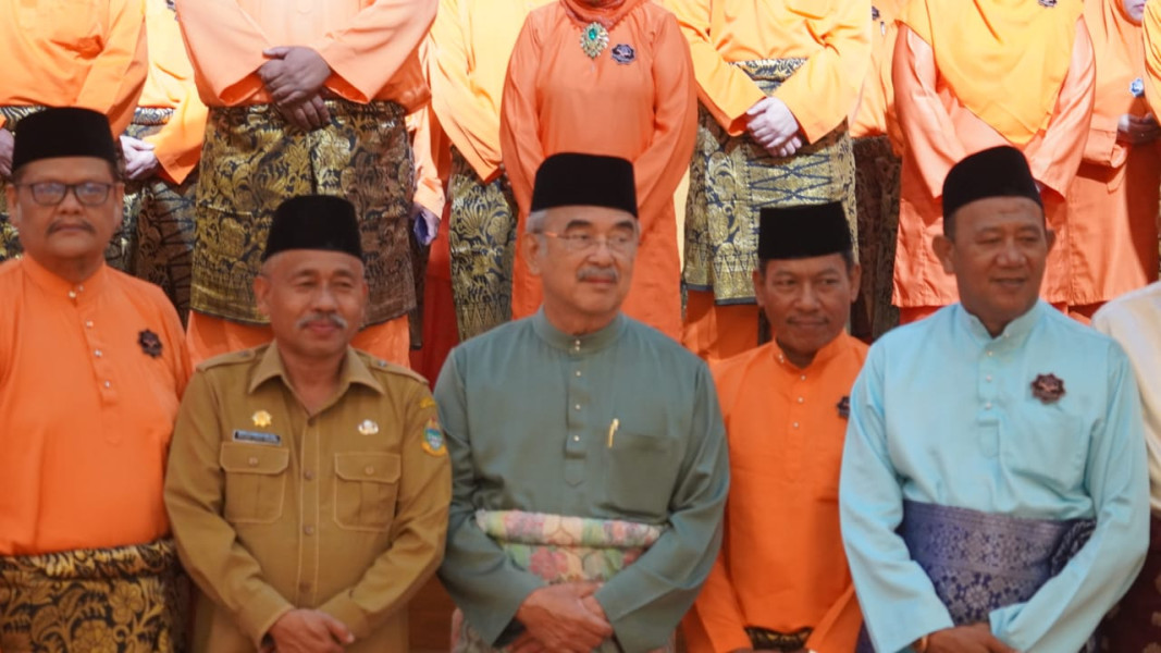 Hadiri Pelantikan DMDI Sumut, Syah Afandin Diangkat Jadi Dewan Kehormatan