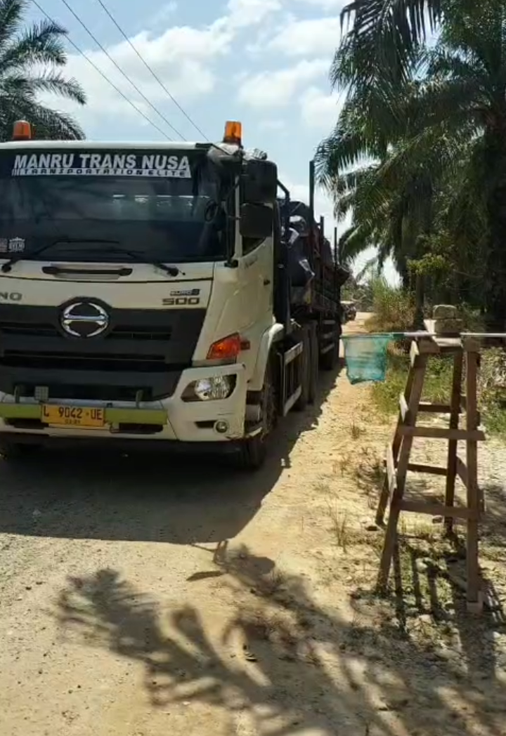 Mobil Super Berat Bebas Bergerak Masyarakat Mulai Berontak