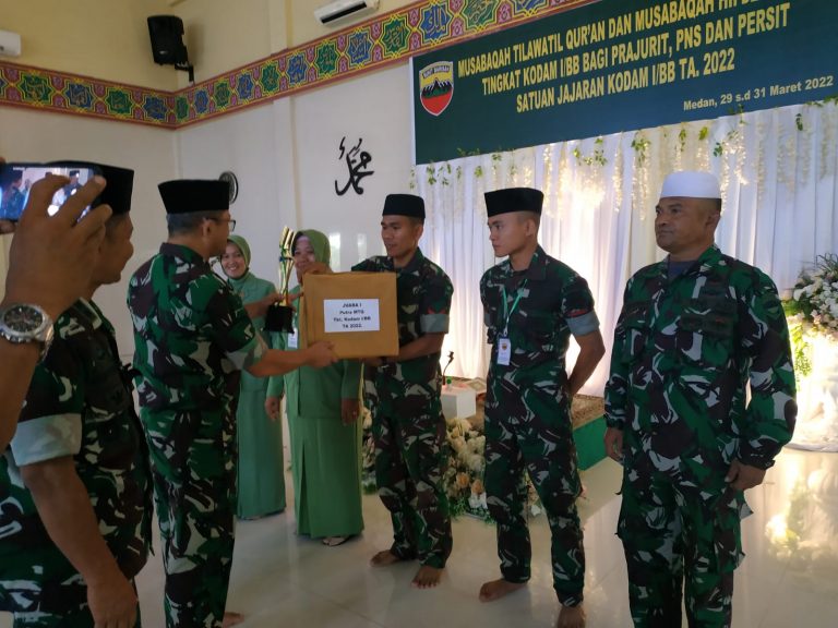 Koptu Muklis Habibi Pasaribu Juara I MTQ Tingkat Kodam I/BB.