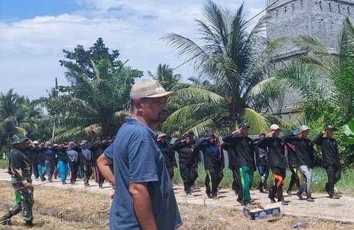Kegiatan latihan Paskibraka dipantau langsung Camat Panai Hilir