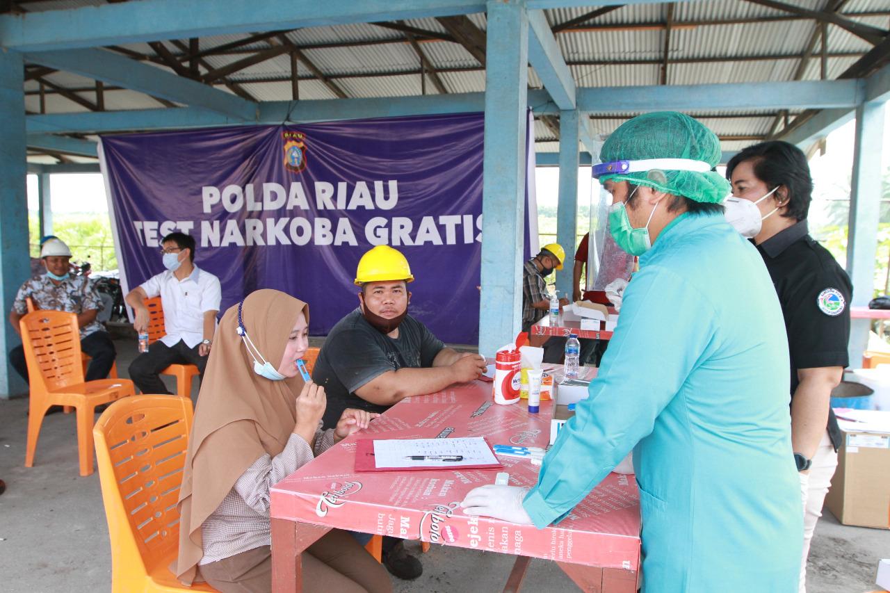 Gratis, Ditresnarkoba Polda Riau Lakukan Test Narkoba DiLingkup Tenaga Kerja